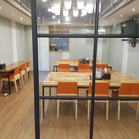 Hanam 1St Business Hotel Gwangju Metropolitan City Exterior foto