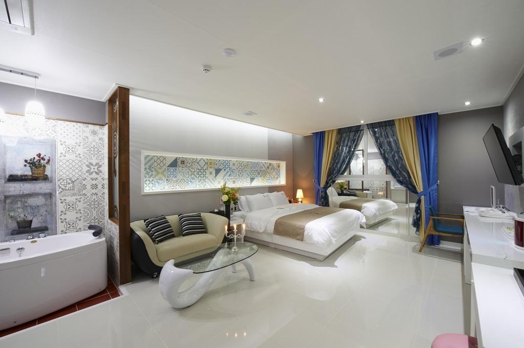 Hanam 1St Business Hotel Gwangju Metropolitan City Exterior foto